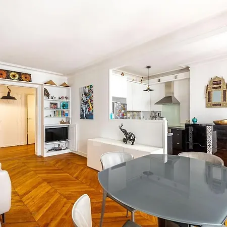 Guestready - Charming Near Sacre-coeur *